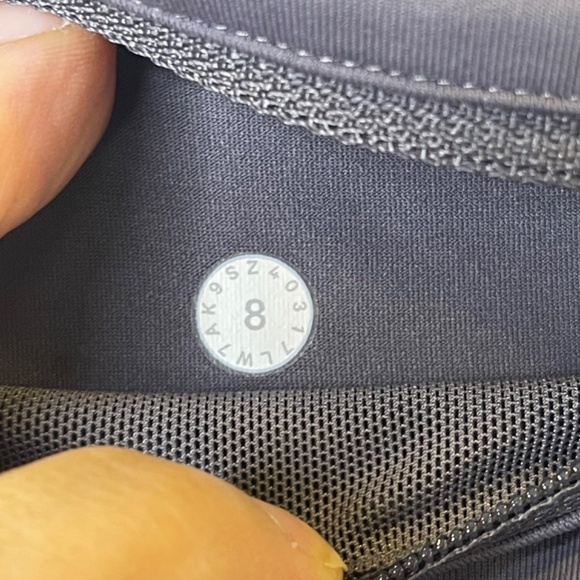 LULULEMON Run Times Short II 4" Gray Size 8 Shorts Women’s Short Workout Shorts - Picture 10 of 13